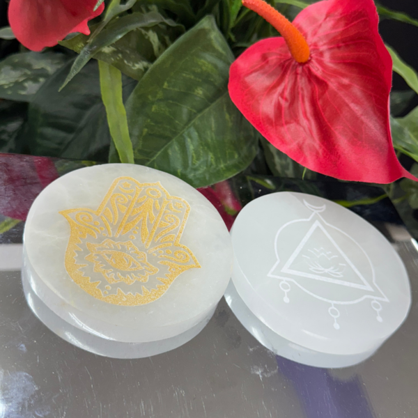SELENITE CHARGING PLATE – Cleanse, Recharge & Radiate Light